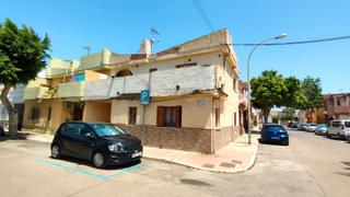 Casa adosada en Calle mar caspio 2