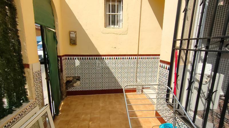 Foto 03c5f233-da82-4803-b97b-25f2484f9334. Casa adosada en calle fernando iii 19 en Ejido Norte Ejido (El)