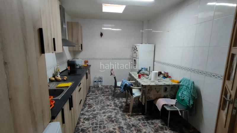 Foto e7d69960-7922-400e-a5a5-7abeb3a57720. Casa adosada en calle fernando iii 19 en Ejido Norte Ejido (El)