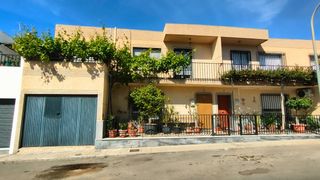 Reihenhaus  Calle aureliano. Duplex en ejido norte
