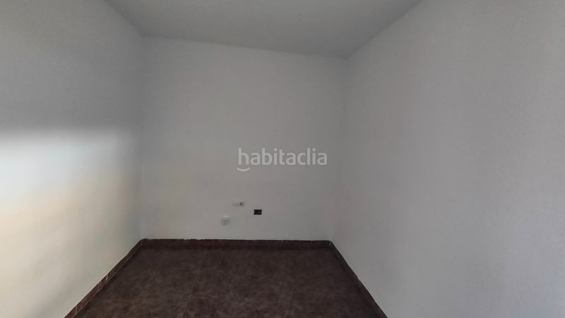 Foto 2add90b9-18e2-498c-bbb9-118ee167ff6e. Casa adossada amb xemeneia aparcament a Ejido Norte Ejido (El)