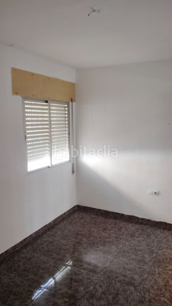 Foto 4e7c2bf6-65c5-4567-a143-618e221d7317. Casa adossada amb xemeneia aparcament a Ejido Norte Ejido (El)