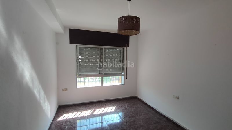 Foto dabdb298-a851-454d-b6ac-8ddc3da15acc. Casa adossada amb xemeneia aparcament a Ejido Norte Ejido (El)