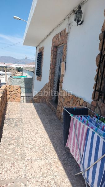 Foto d8f9a53c-31e3-4e25-be91-8546b7ca1d14. Casa adosada en Balerma Ejido (El)