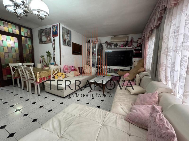 Foto 19bcf2e4-e01a-409b-b75f-67863dc93167. Etagenwohnung mit heizung in La Florida Hospitalet de Llobregat (L´)