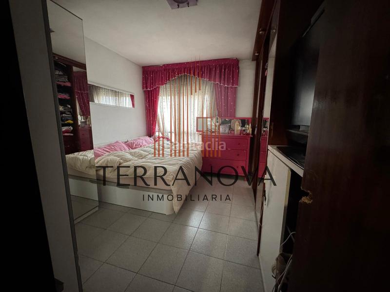 Foto 509acabb-dc99-4e24-aefc-e6aff3c66f87. Etagenwohnung mit heizung in La Florida Hospitalet de Llobregat (L´)