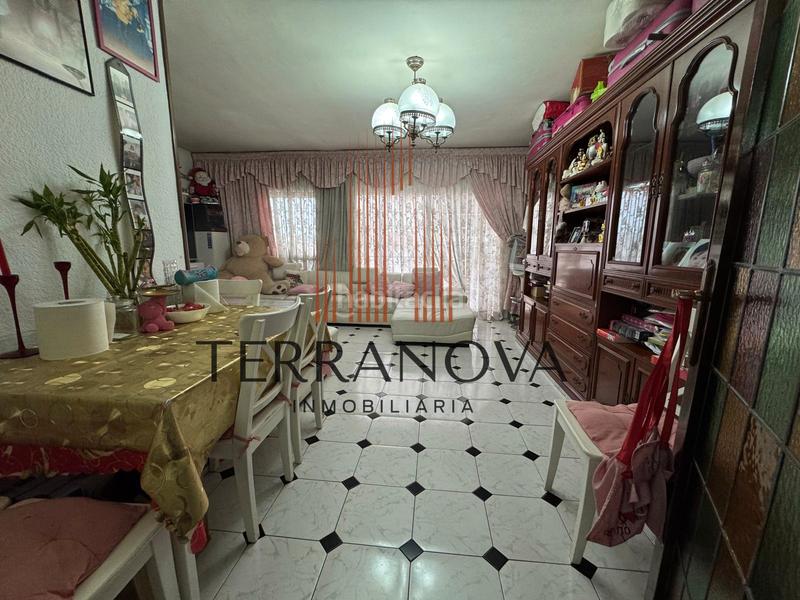 Foto e5d2e558-9c79-4f80-8642-db3634c172dd. Etagenwohnung mit heizung in La Florida Hospitalet de Llobregat (L´)