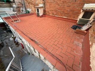 Pis a Carrer joventut 91. Piso con terraza