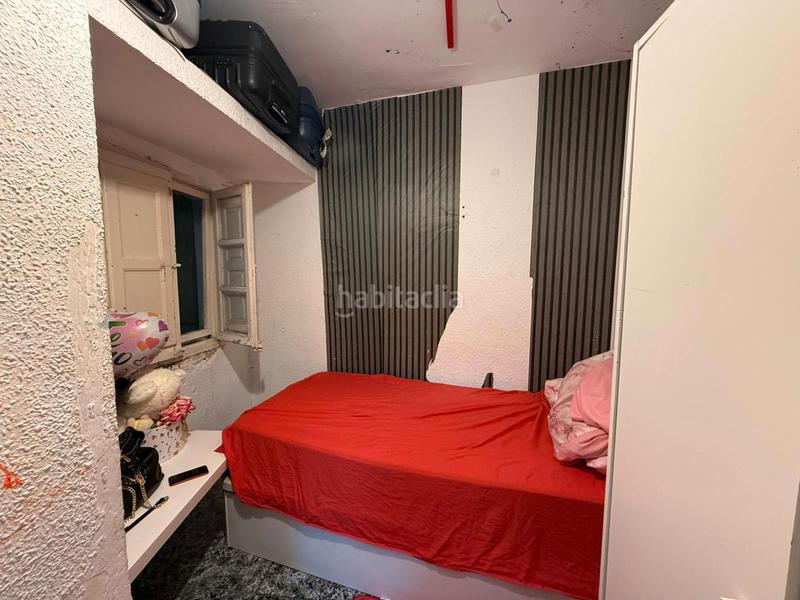 Foto 55c465cc-bc7b-4b2b-af48-2184d9a440c0. Pis a carrer teide 22 a Les Planes Hospitalet de Llobregat (L´)