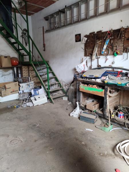 Foto 1aebc4d6-ccdc-404e-913e-9e657ef97df1. Aparcament cotxe a Andújar