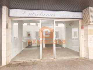 Local Comercial a Calle Manuel Fernández Mejías