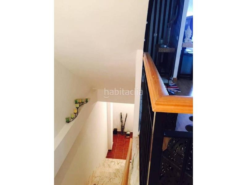 Foto 6befc11a-1dde-40af-82f5-22eb39d6d4f7. Casa aparellada amb calefacció aparcament piscina a Badajoz