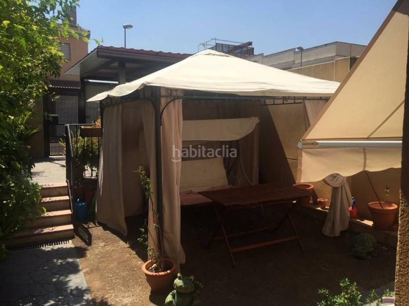 Foto a2fb4f15-c943-4350-8786-a300a516f815. Casa aparellada amb calefacció aparcament piscina a Badajoz