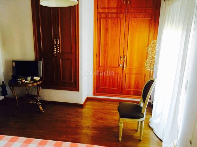 Foto c0d27d20-c314-4797-a32f-7edae33895ce. Casa aparellada amb calefacció aparcament piscina a Badajoz