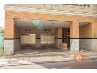Aparcament cotxe a Casco Antiguo. Plaza de garaje en venta