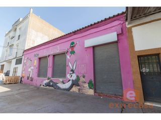 Lloguer Local Comercial a Carretera de Sevilla - Los Montitos. Local comercial en alquiler