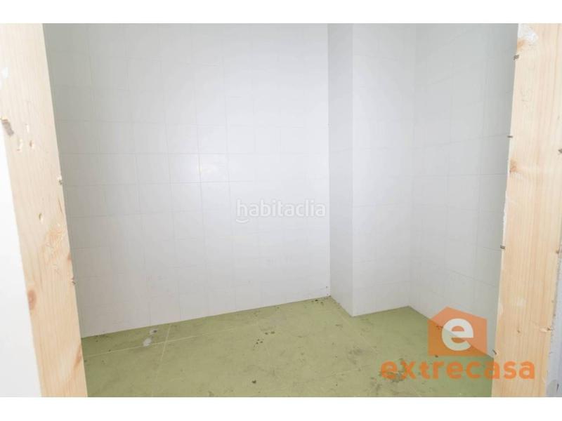 Foto 3995b5d8-0e16-4049-b498-c40ec7c1253f. Alquiler local comercial  en alquiler en ronda norte en Badajoz
