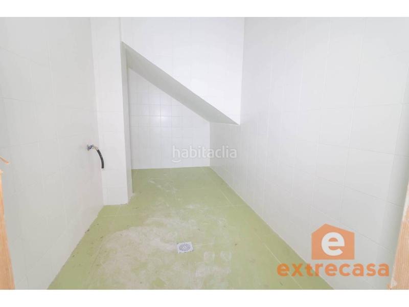 Foto 80a5edbb-63ce-4c1d-8881-90ff605145fd. Alquiler local comercial  en alquiler en ronda norte en Badajoz
