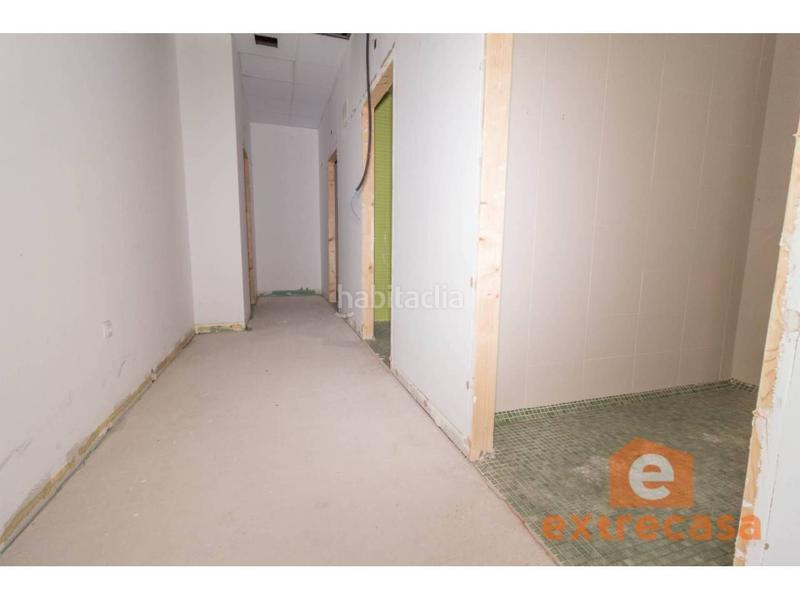 Foto 81d8b599-98ea-4f73-b369-e1c5bdf86c0c. Alquiler local comercial  en alquiler en ronda norte en Badajoz