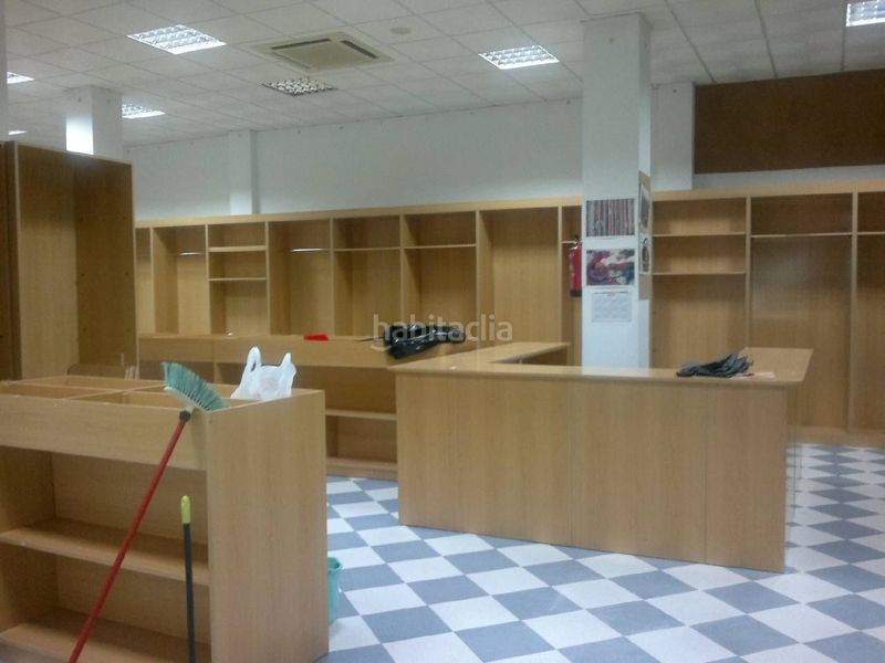 Foto 7525ef9e-a75c-4d96-a343-c150ea5388c3. Local comercial a Casco Antiguo Badajoz