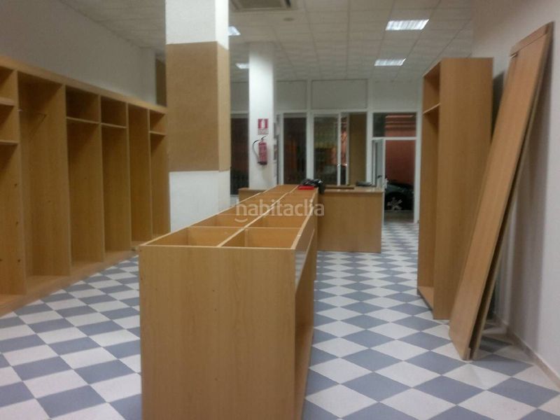Foto b6aad6be-2bae-4e73-889d-b809cb9f33ec. Local comercial a Casco Antiguo Badajoz