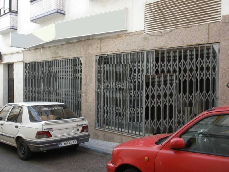 Foto ef60f843-ab0d-4dac-808b-d1aef5bf0b04. Local comercial a Casco Antiguo Badajoz