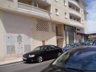 Miete Geschäftsraum in Avenida Elvas. Local comercial en alquiler