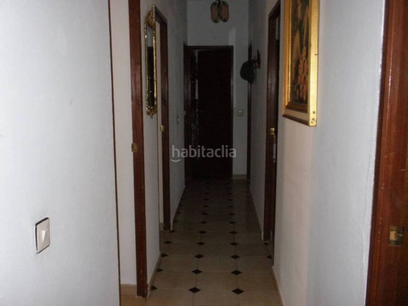 Foto 56b931c8-fd36-46cb-ae7b-a03c17a10e02. Xalet amb aparcament a Las Vaguadas Badajoz