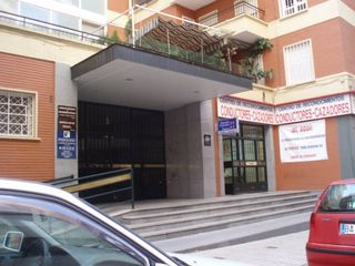Rent Office space in Santa Marina. Oficina en alquiler