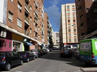 Miete Geschäftsraum in Santa Marina. Local comercial en alquiler