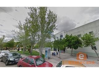 Pis a Maria Auxiliadora - Barriada de Llera. Piso en venta