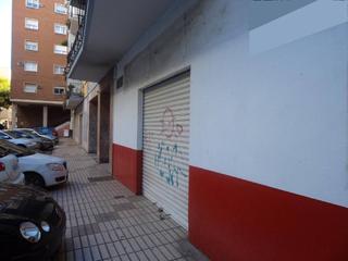 Lloguer Local Comercial a Pardaleras. Local comercial en alquiler