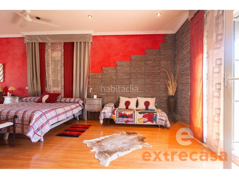 Foto 01846664-9e56-4517-9fa0-8e0fb4238a9c. Chalet avec chauffage parking piscine dans Las Vaguadas Badajoz