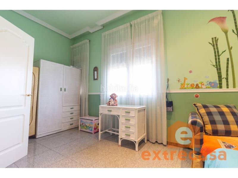 Foto 3de310a8-712e-43e9-8f89-265d39e4094d. Chalet avec chauffage parking piscine dans Las Vaguadas Badajoz