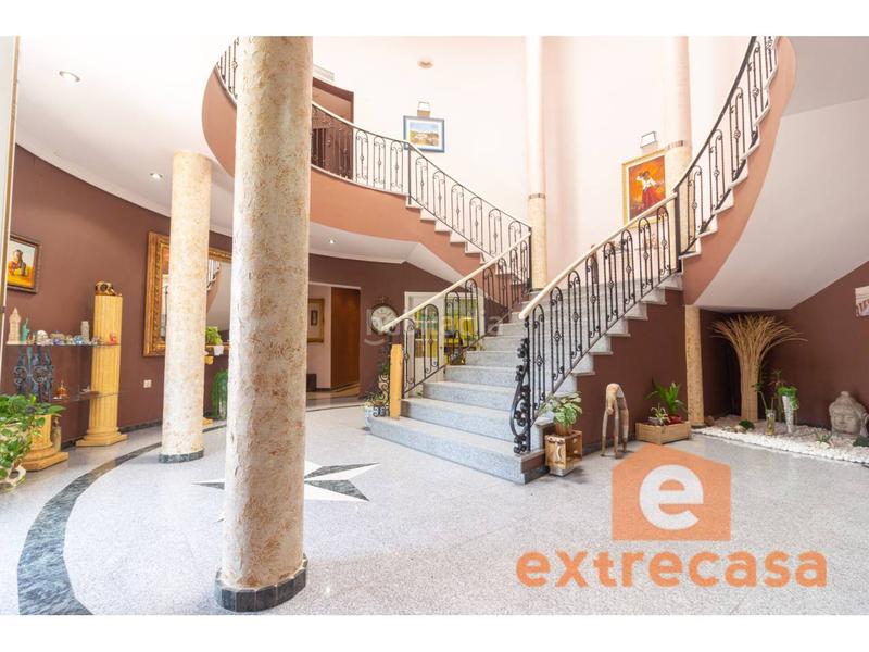 Foto 825b5ce1-e608-4864-8dca-67bb553ffa2f. Chalet avec chauffage parking piscine dans Las Vaguadas Badajoz