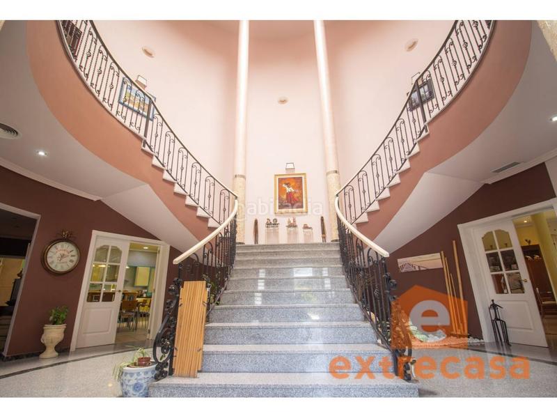 Foto 94606f8a-42f6-495f-9317-40fea824cb08. Chalet avec chauffage parking piscine dans Las Vaguadas Badajoz