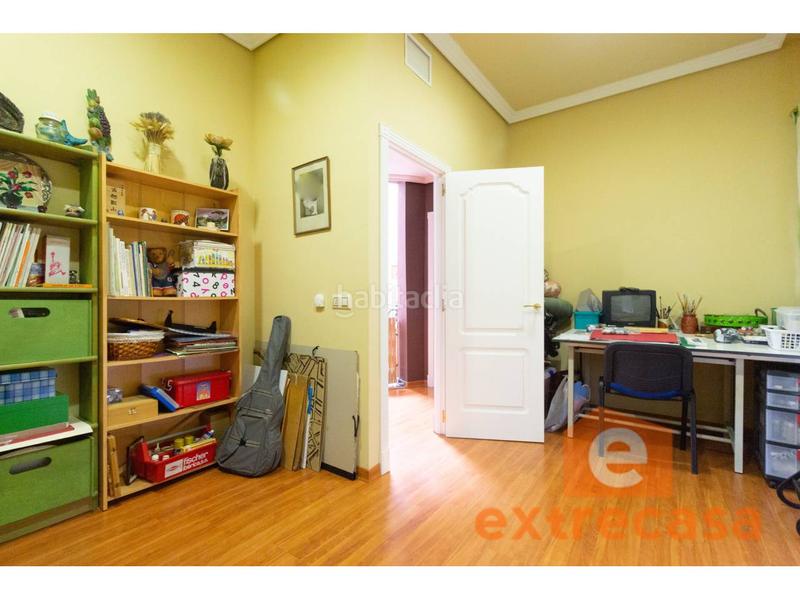 Foto f6e8199f-9123-4aa4-a20c-3a4df5d73519. Chalet avec chauffage parking piscine dans Las Vaguadas Badajoz