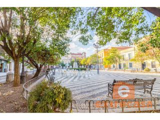 Aparcament cotxe a Casco Antiguo