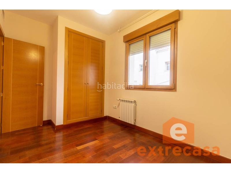 Foto 59c0b024-45b6-40fe-b9ed-213379193802. Flat with heating in Casco Antiguo Badajoz
