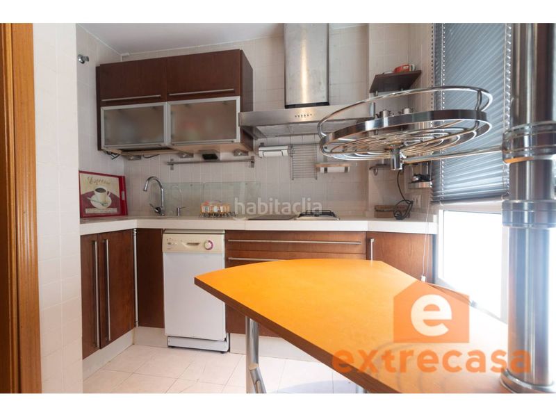 Foto aa2f1b1b-0a8a-400a-8824-d933c0237c29. Àtic amb calefacció aparcament a Pardaleras Badajoz