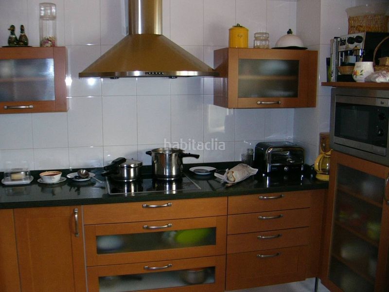 Foto bdaa38df-a563-4227-8300-a4bb97bf35c1. Àtic amb calefacció aparcament a Casco Antiguo Badajoz