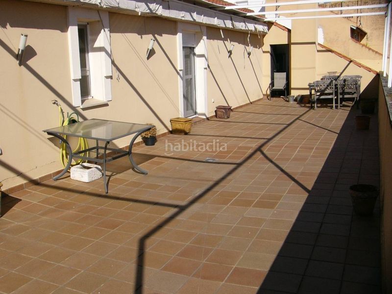 Foto ea7e522f-1634-44a3-8ef2-ba9951a31d1d. Àtic amb calefacció aparcament a Casco Antiguo Badajoz
