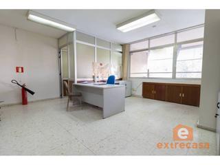 Lloguer Oficina a Santa Marina. Entreplanta en alquiler en pleno centro