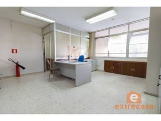 Lloguer Oficina a Santa Marina. Entreplanta en alquiler en pleno centro