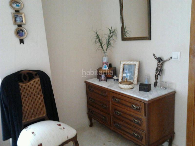 Foto 0fefd5e2-ab55-43a0-83b7-847c3b1b941c. Casa aparellada amb aparcament a pedanías de Badajoz Badajoz