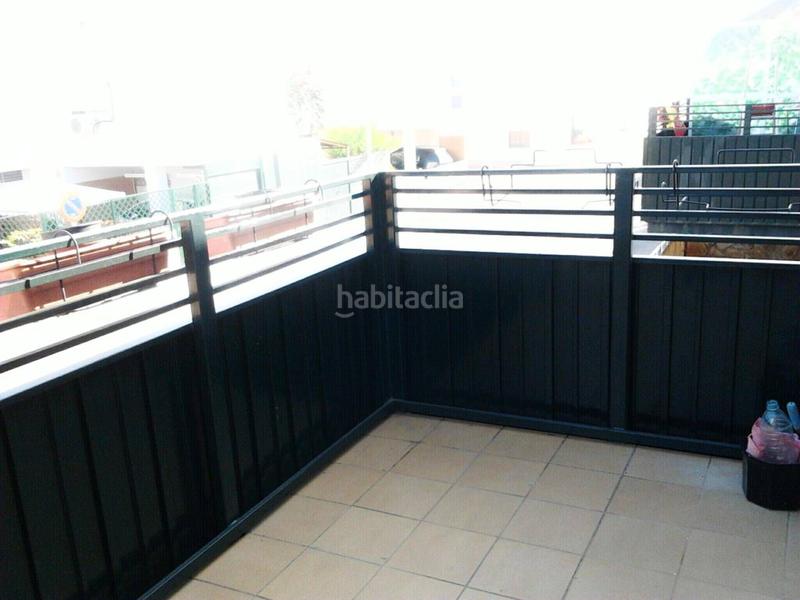 Foto d0cacc53-8414-44ec-93c7-9dfe85f6b01a. Casa aparellada amb aparcament a pedanías de Badajoz Badajoz