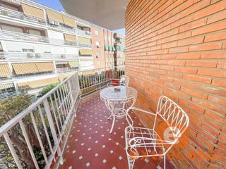 Miete Etagenwohnung in Santa Marina. Piso en alquiler en zona centro