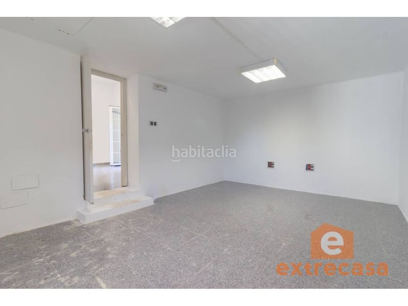 Foto 88cb3592-3d7e-4b51-98ff-4a18dd42f03f. Miete büro in Pardaleras Badajoz