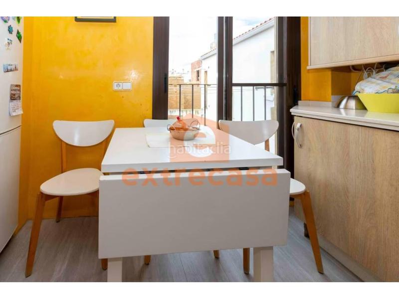 Foto f097d48b-9eaa-417a-944b-80f74d167f11. Dachwohnung mit heizung parking in Casco Antiguo Badajoz