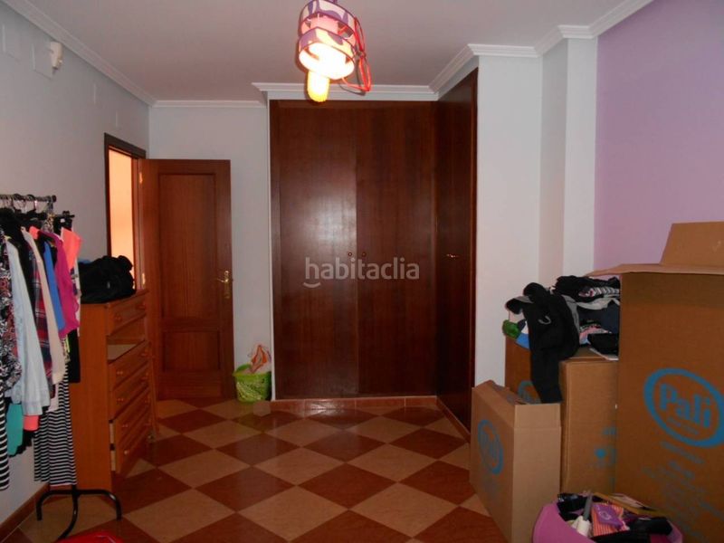 Foto 0a721f9a-2761-4766-975b-ee8f3da63d64. Casa amb aparcament a Cerro de Reyes Badajoz